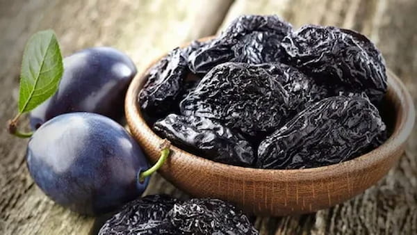 تصویر 2 از خرید آلو سیاه خشک شده + قیمت فروش استثنایی